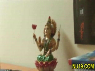 Gals undress their boyfriend